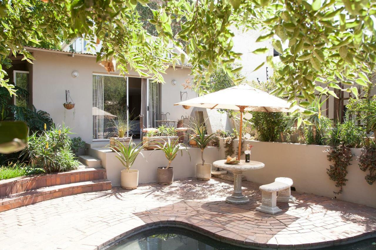 Little Forest Guest House Johannesburg Exterior foto